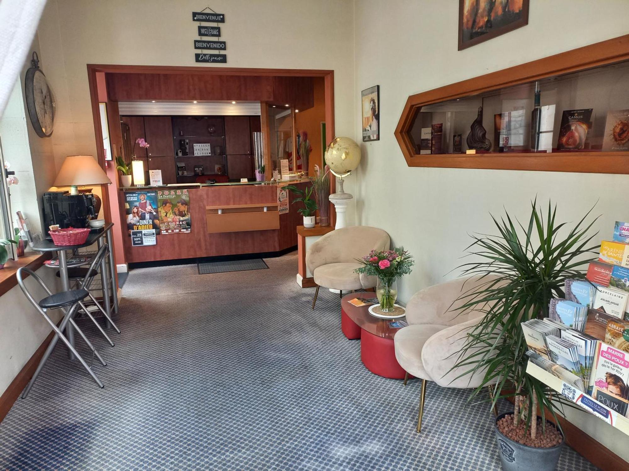Logis Hotel La Residence, Cognac Centre Ngoại thất bức ảnh